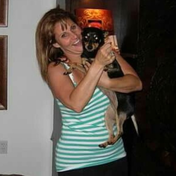 Meet your Posher, Carmelina - Picture 1 of 1